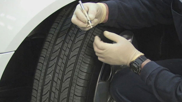 La batería y los neumáticos del coche: cuidados esenciales
