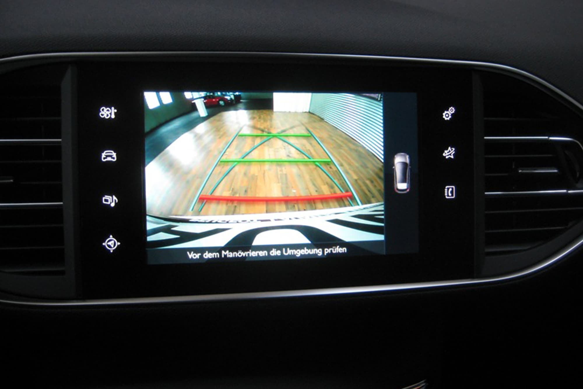 Cómo instalar cámara trasera en coche con facilidad
