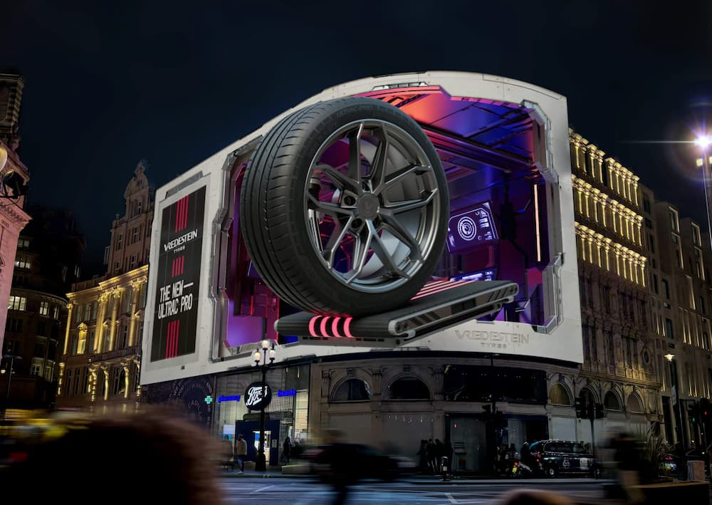 Apollo Tyres lanza campaña europea para el Ultrac Pro desde Piccadilly Circus